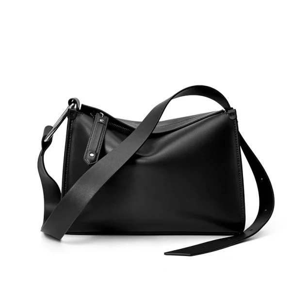 2026 Fashion New Solid Color Quality Soft Leather Crossbody Handbag Leather Commuting Single Shoulder Dumpling Tote Bag