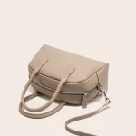 2026 New Boston Cowhide Female Bag Lady Fashion Daily Casual Shoulder Bag Girls Crossbody Messenger Commute Tote