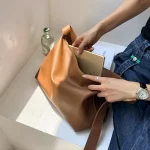 2026 New Fashion Casual Tote Bag Women Handbags Soft Leather Large Capacity Single Shoulder Bag Female Crossbody Handbag