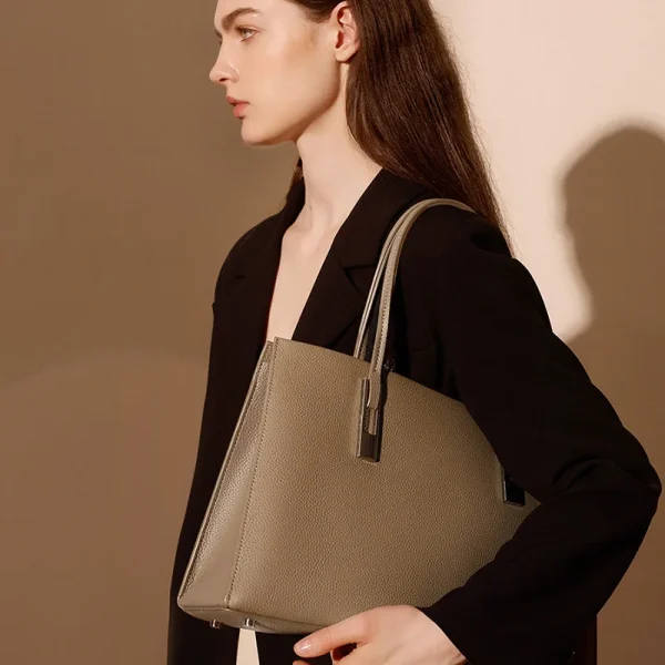 2026 Summer New Tote One-shoulder Genuine Leather Women's Bags Fashion Commute Handbags High Quality Shoulder Bag