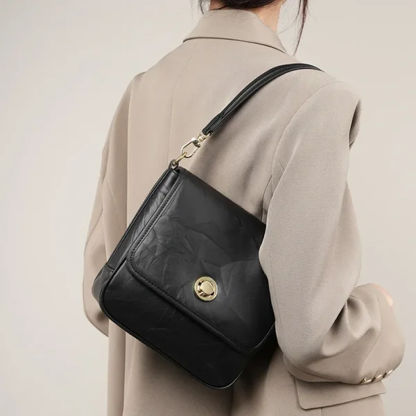New 2026 Fashion ClassicsTote Bag High Quality Shoulder Bag Solid Color Quality Soft Leather Crossbody Lady Travel Tote Bag